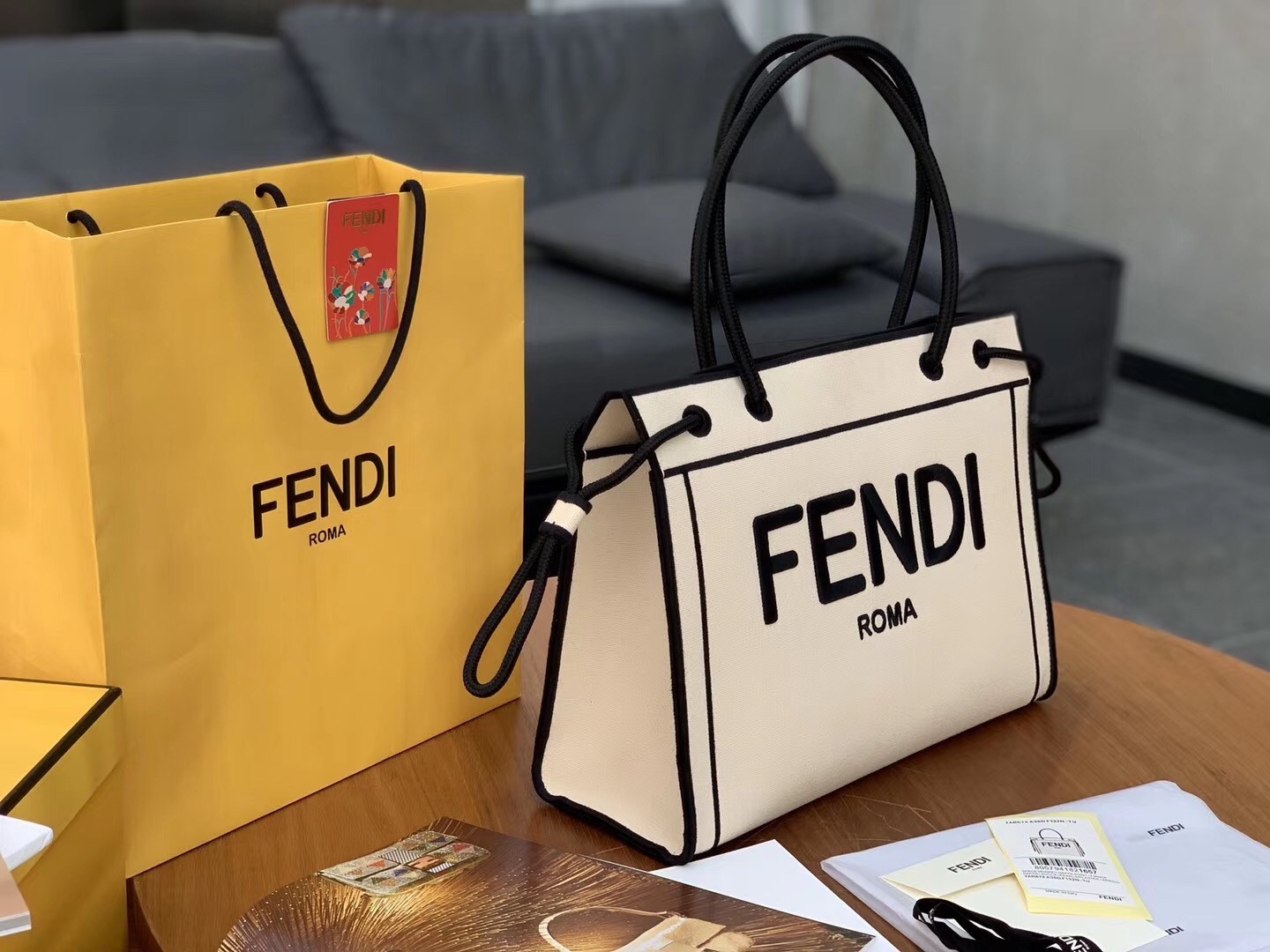 Fendi Large Roma Shopper Bag In Undyed Canvas  406