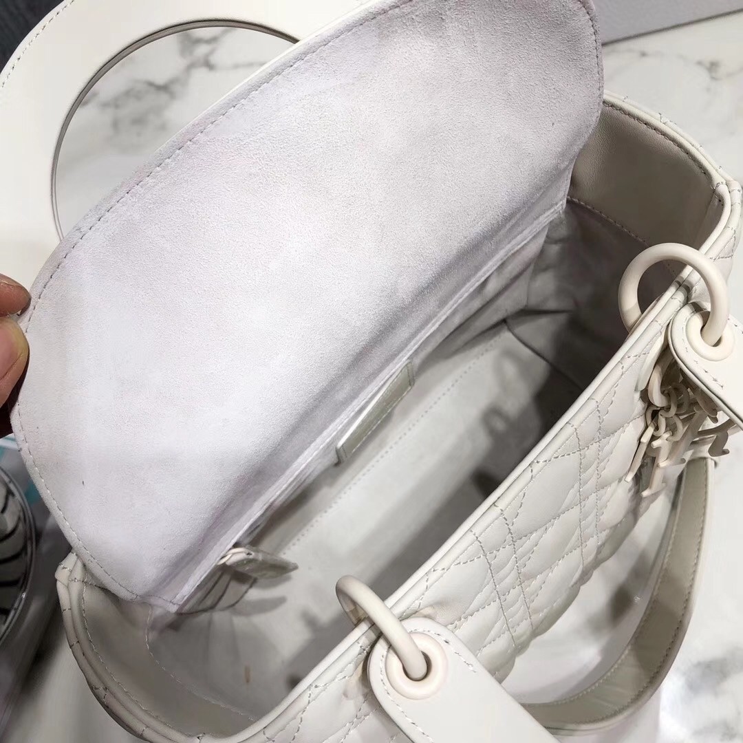 Dior Medium Lady Dior Bag In White Ultra Matte Calfskin 930