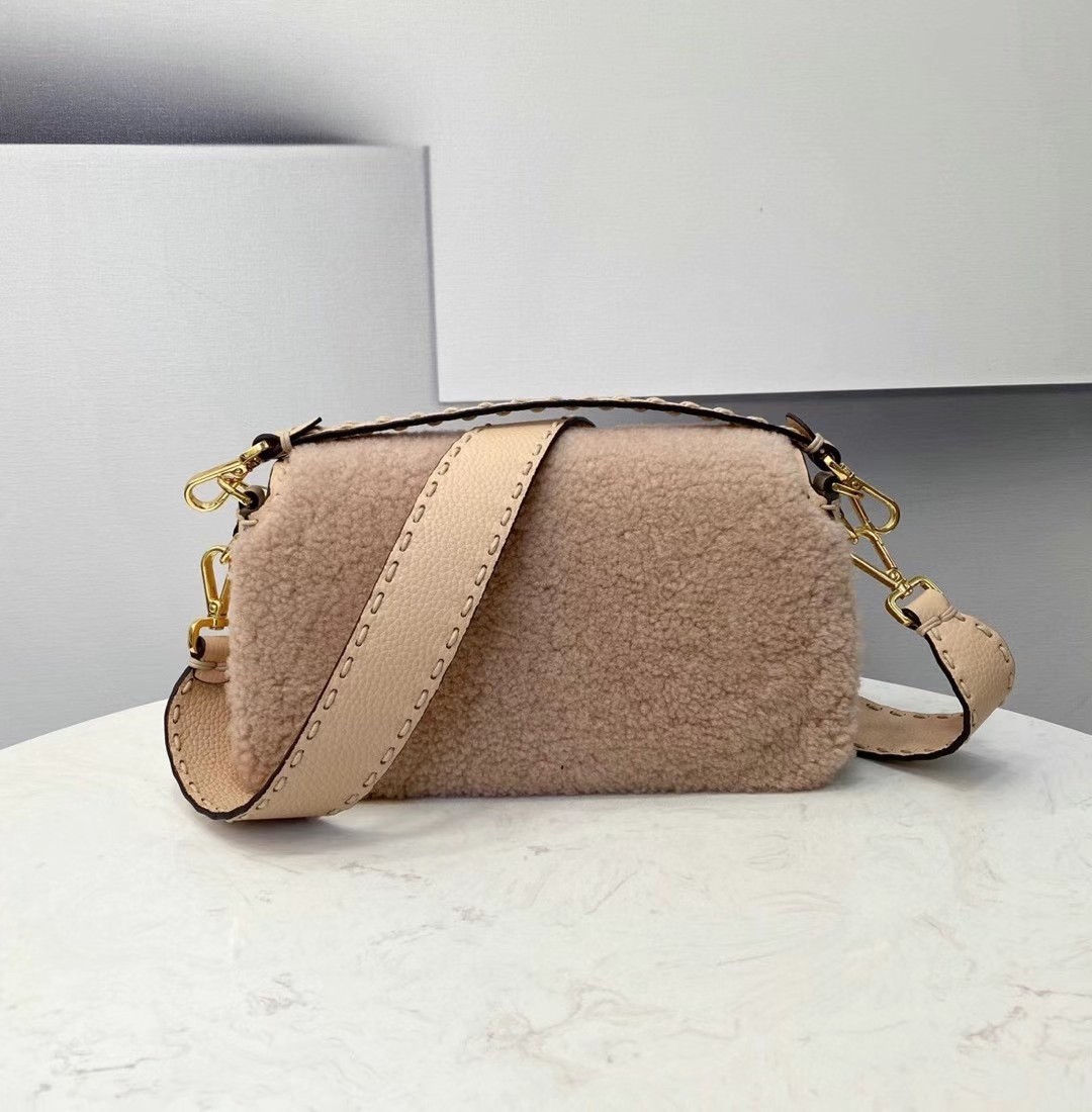 Fendi Medium Baguette Bag In Beige Shearling 587