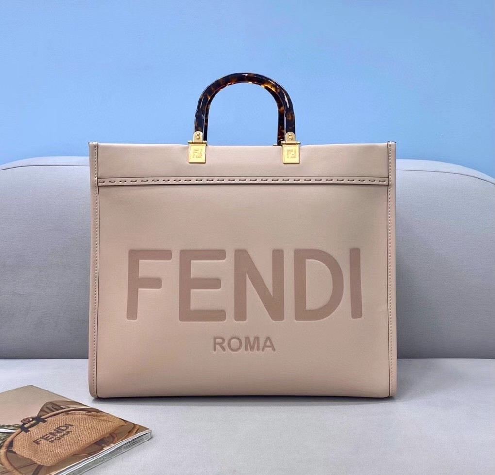 Fendi Sunshine Medium Shopper Bag In Beige Calfskin 327