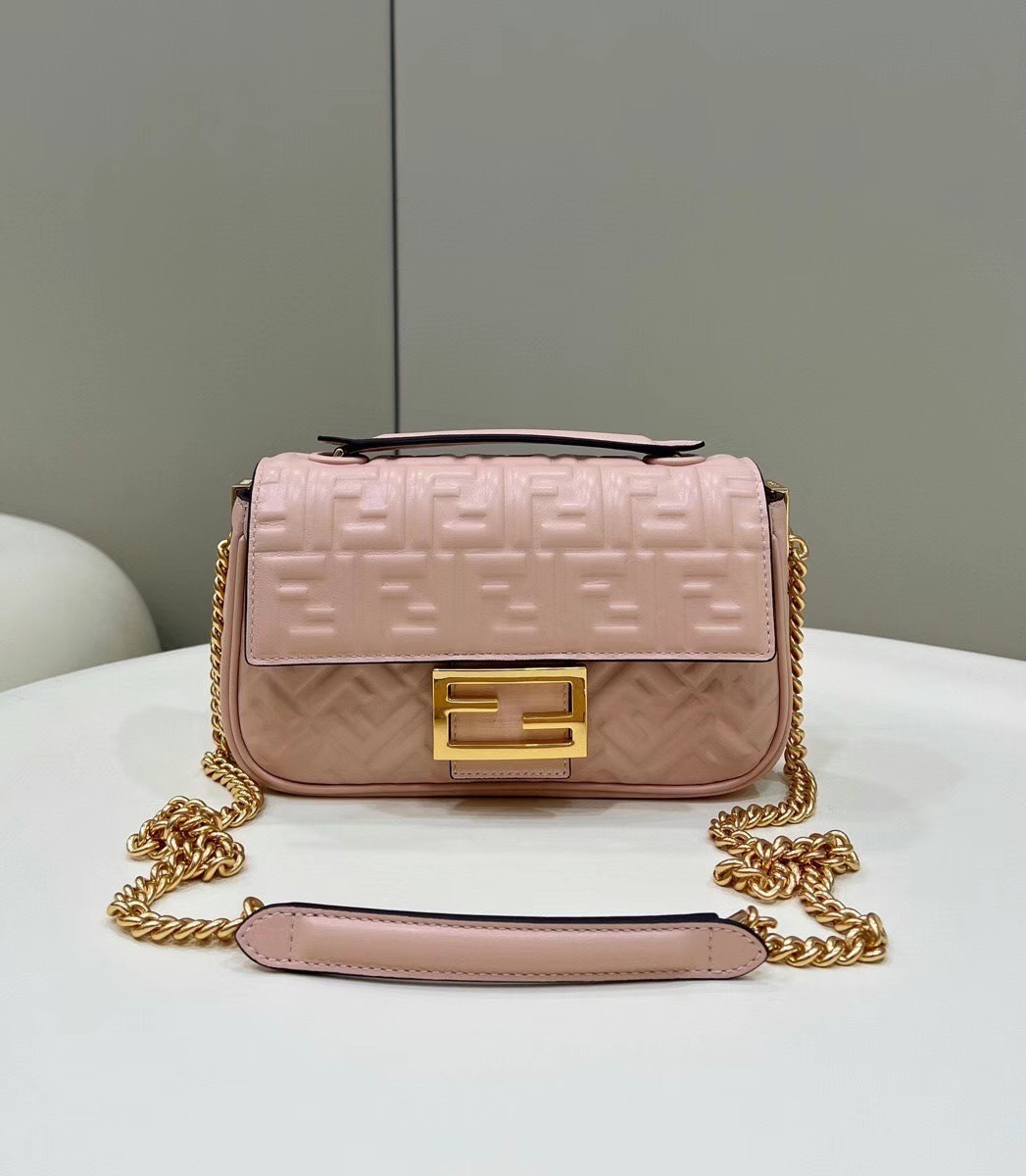 Fendi Baguette Chain Midi Bag In Powder Nappa Leather 865