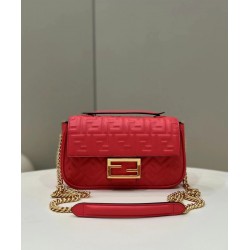 Fendi Baguette Chain Midi Bag In Red Nappa Leather 901