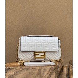 Fendi Baguette Chain Midi Bag In White Nappa Leather 922