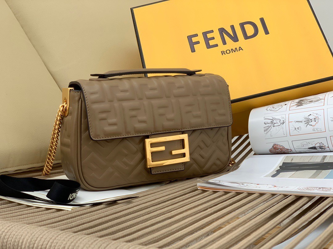 Fendi Baguette Chain Midi Bag In Taupe Nappa Leather 944