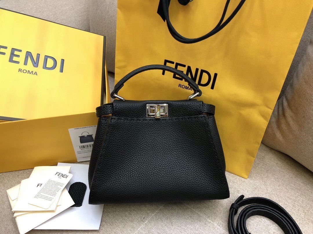 Fendi Peekaboo Mini Selleria Bag In Black Cuoio Romano Leather 048