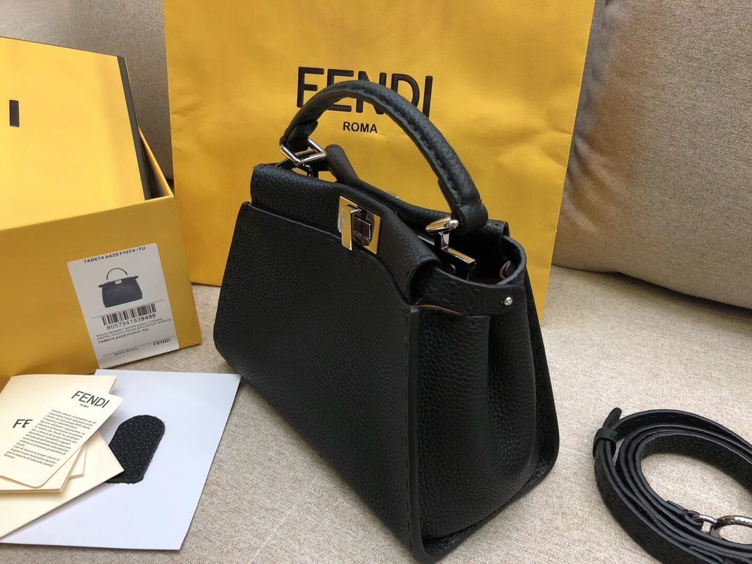 Fendi Peekaboo Mini Selleria Bag In Black Cuoio Romano Leather 048