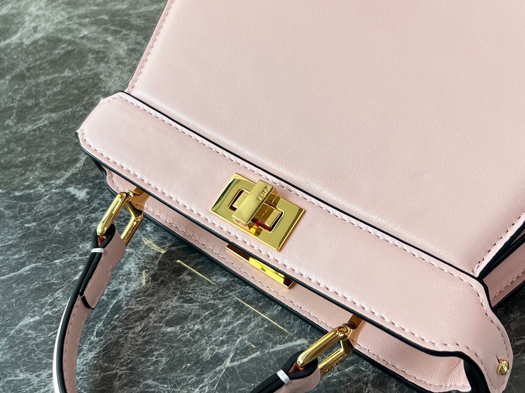 Fendi Peekaboo ISeeU Petite Bag In Pink Nappa Leather 448