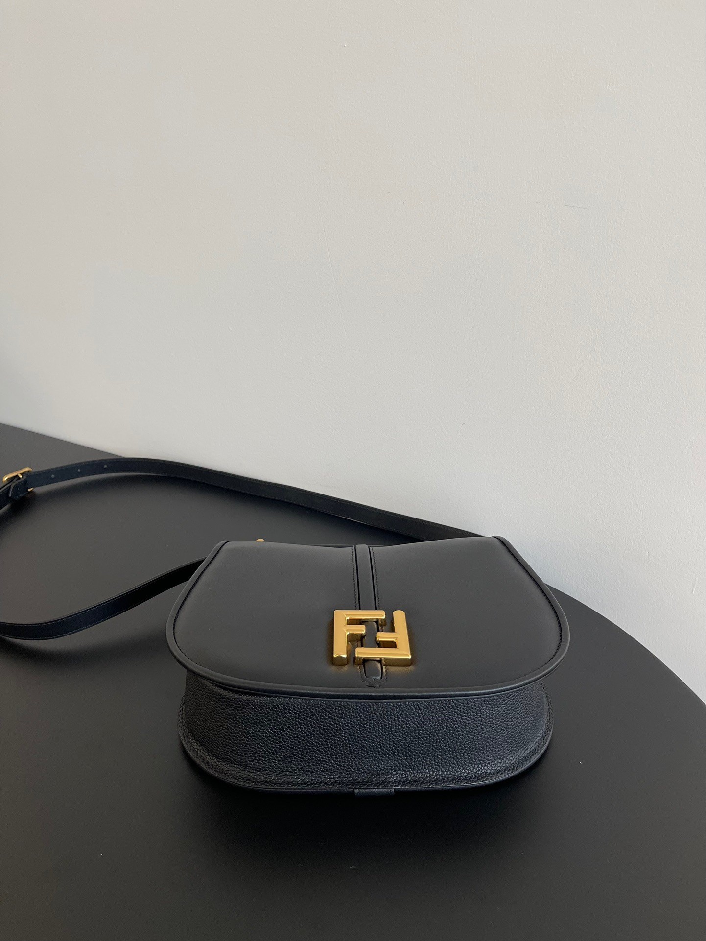 Fendi C’mon Medium Bag in Black Calfskin 499