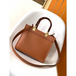 Fendi Sunshine Small Tote Bag In Brown Calfskin 566