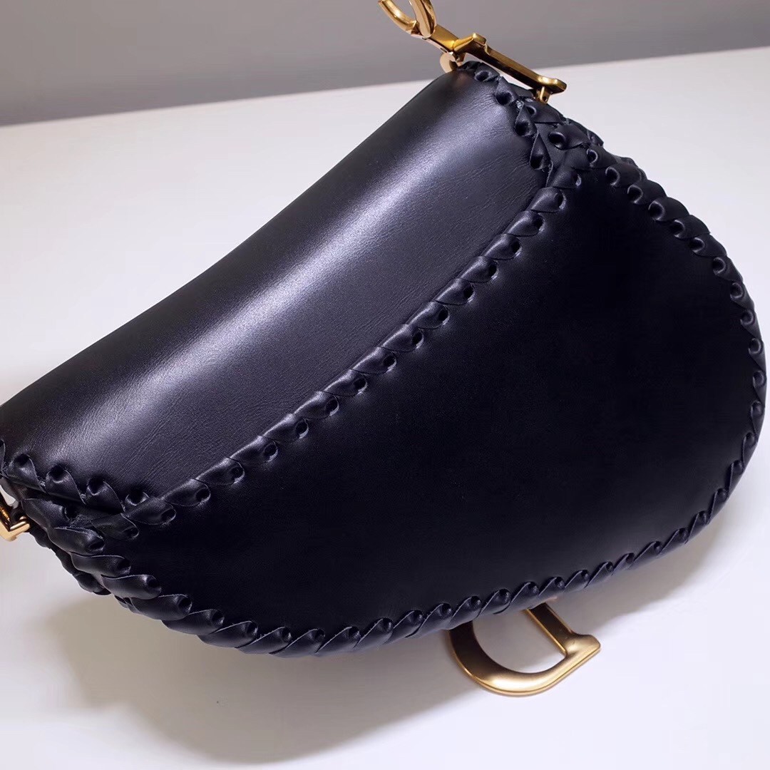 Dior Saddle Bag In Black Calfskin With Threaded Edges 734