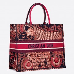 Dior Book Tote Bag In Fuchsia Animals Embroidered Canvas 447