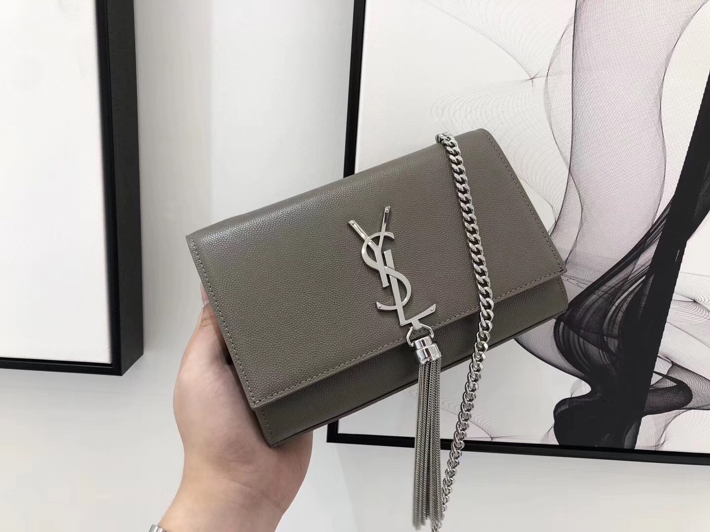 Saint Laurent Small Kate Tassel Bag In Grey Grained Leather 921