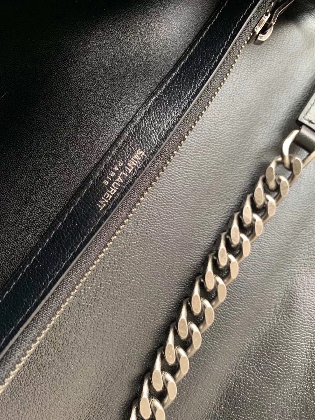 Saint Laurent College Large Bag In Black Matelasse Leather 519