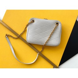 Saint Laurent Le Maillon Small Chain Bag In White Lambskin 025