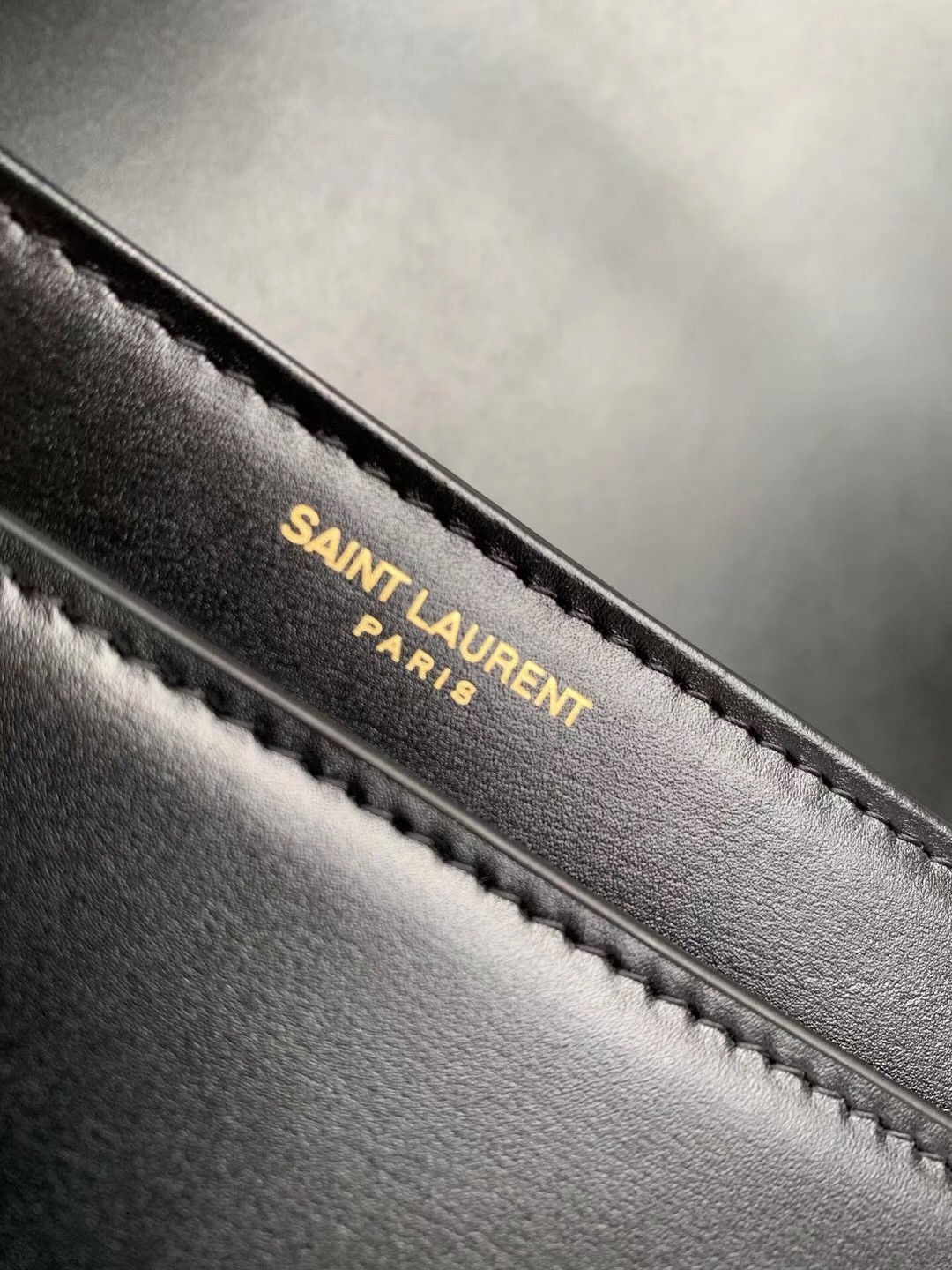 Saint Laurent LE 61 Medium Saddle Bag In Black Leather 127