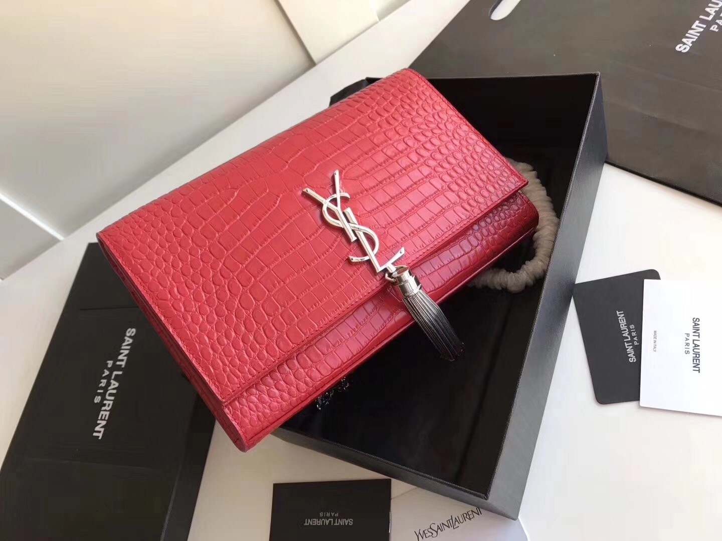 Saint Laurent Medium Kate Bag With Tassel In Red Croc-Embossed Leather 763