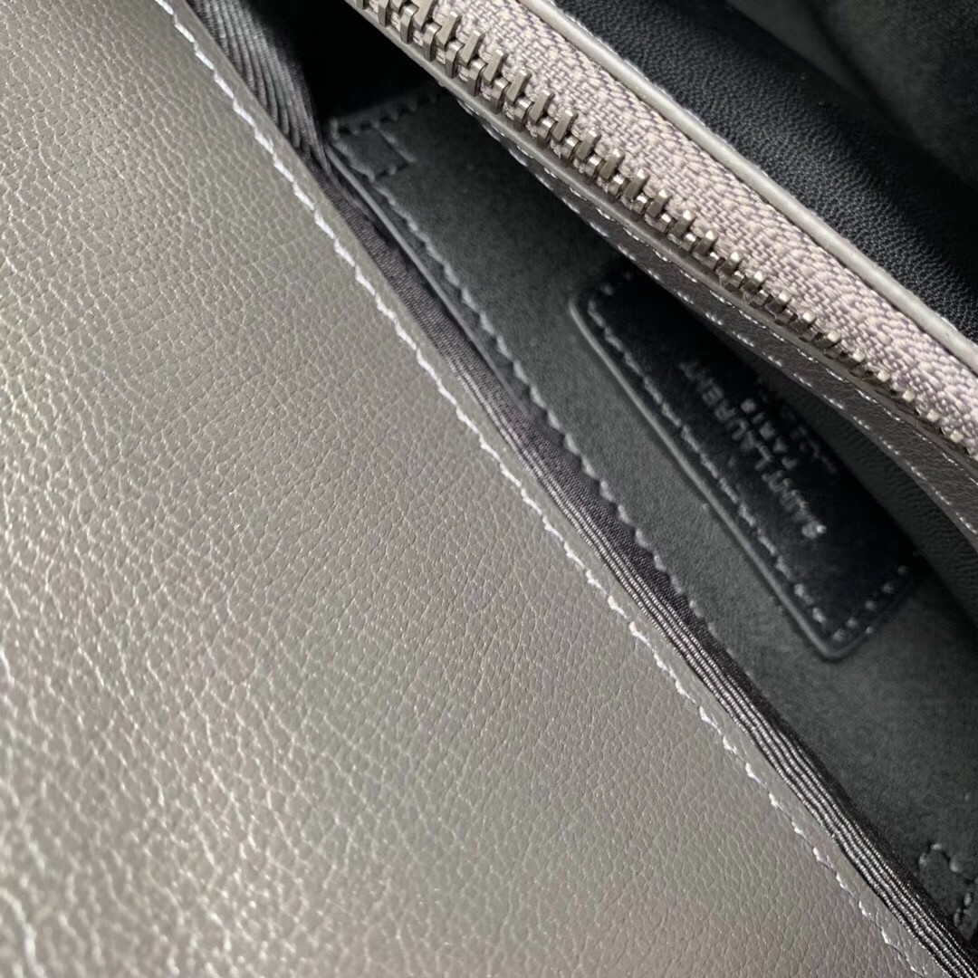 Saint Laurent College Medium Bag In Grey Matelasse Leather 783