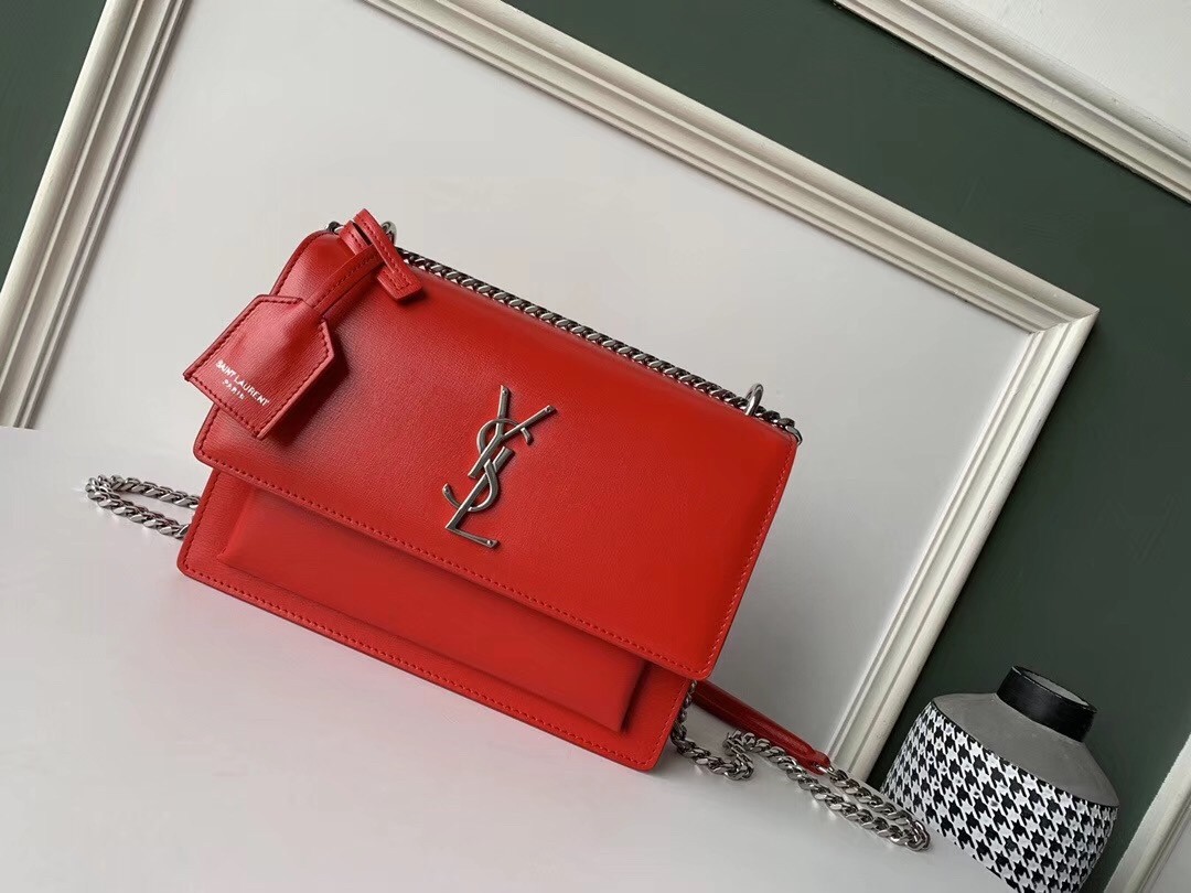 Saint Laurent Sunset Medium Bag In Red Calfskin 898