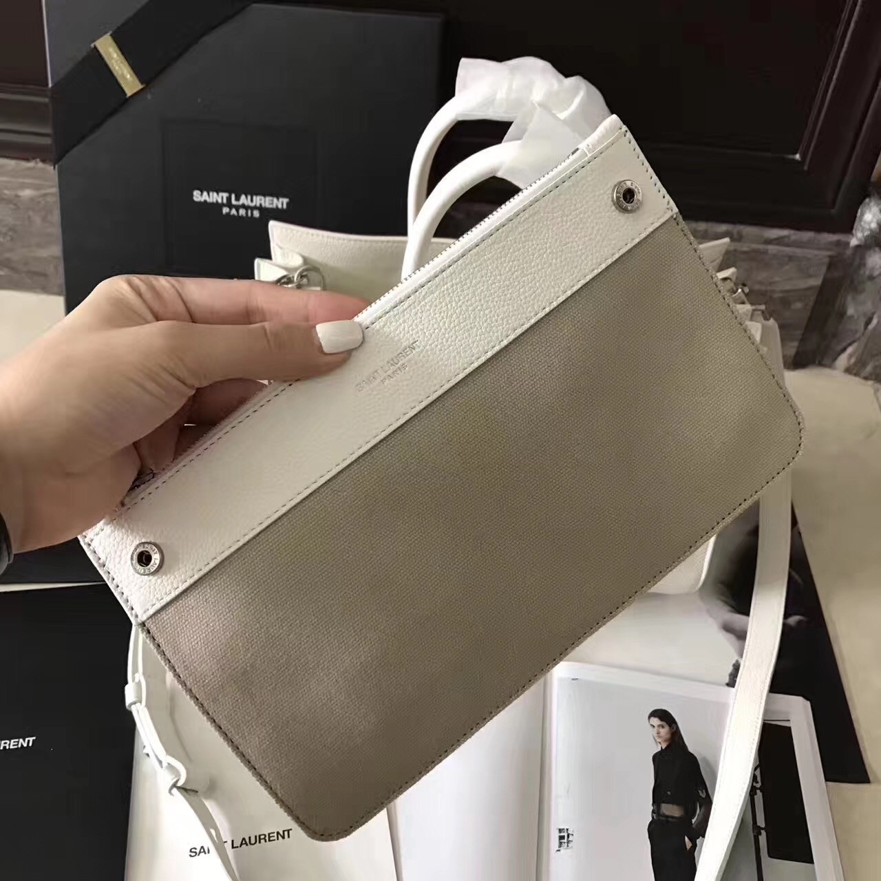 Saint Laurent Baby Sac de Jour Souple Bag In White Grained Leather 899