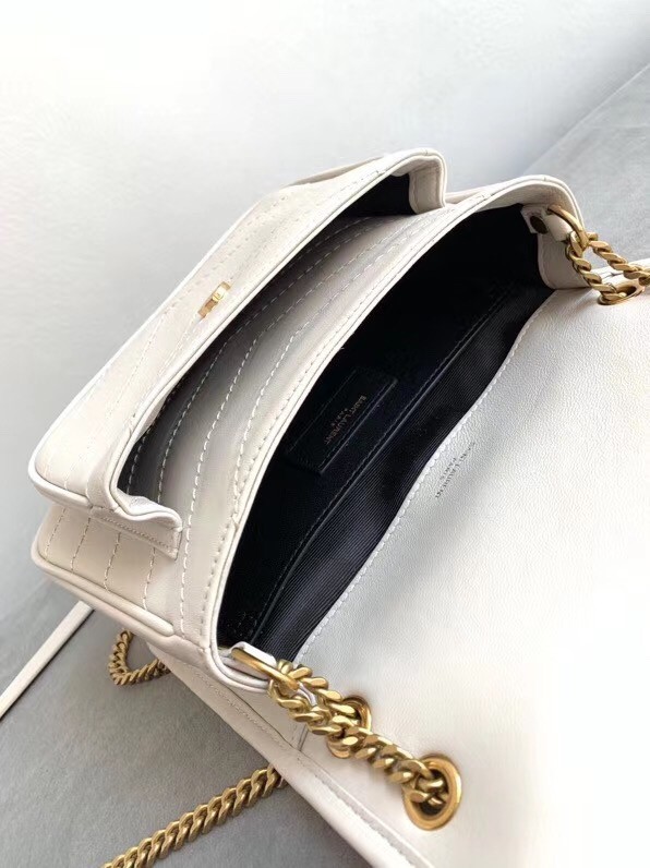 Saint Laurent Niki Baby Bag In White Lambskin 657