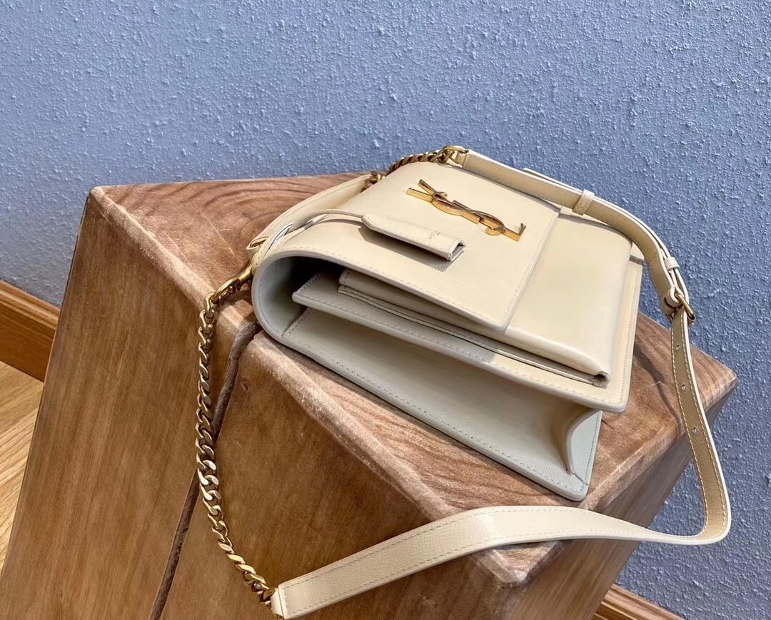 Saint Laurent New Medium Sunset Bag In Beige Calfskin 681