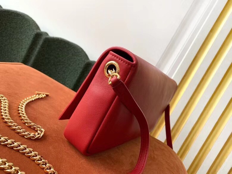 Saint Laurent Kate 99 Shoulder Bag In Red Lambskin 943