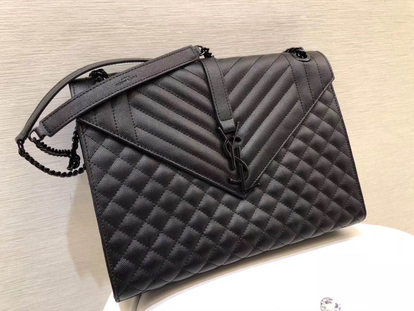 Saint Laurent Large Envelope All Black Bag 001