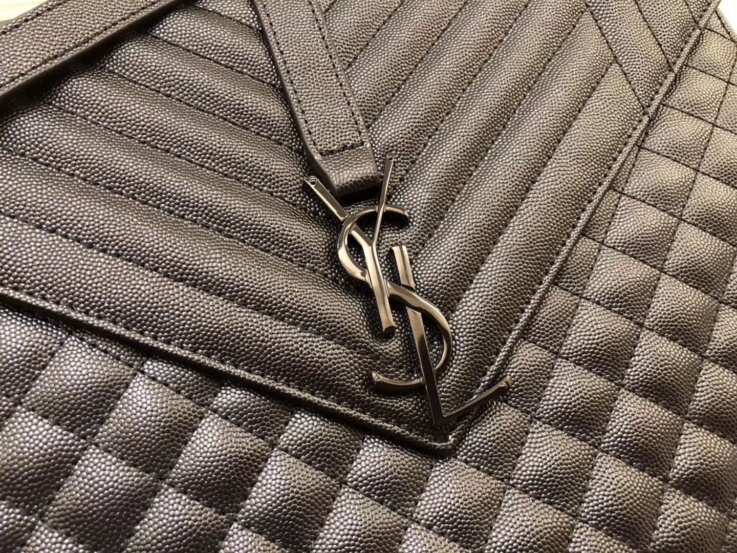 Saint Laurent Large Envelope All Black Bag 001