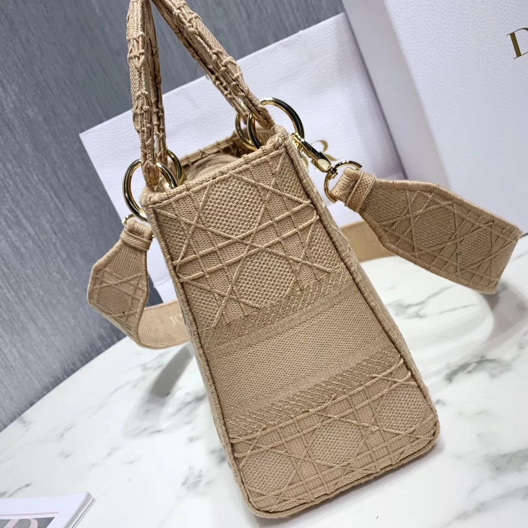 Dior Medium Lady D-Lite Bag In Beige Embroidered Canvas 505