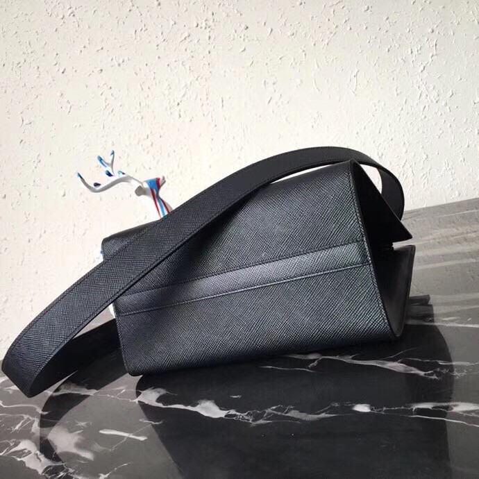 Prada Monochrome Bag In Black Saffiano Leather 022