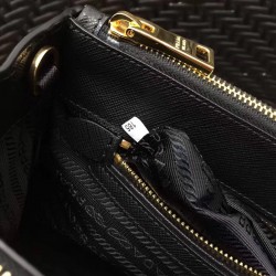 Prada Small Galleria Bag In Black Saffiano Leather 368