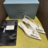 Prada Pumps 45mm in White Leather with Floral Appliques 657