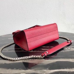 Prada Red Monochrome Flap Bag With Metal Appliques 542