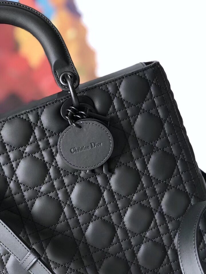 Dior Large Lady Dior Ultra-Matte So Black Bag 095