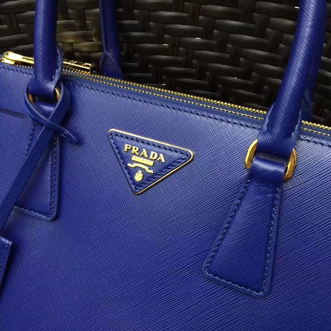 Prada Small Galleria Bag In Blue Saffiano Leather 267