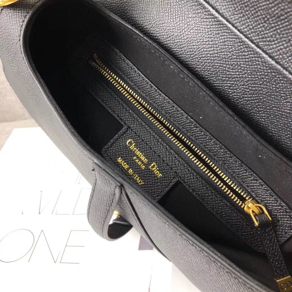 Dior Saddle Bag In Black Grained Calfskin 527