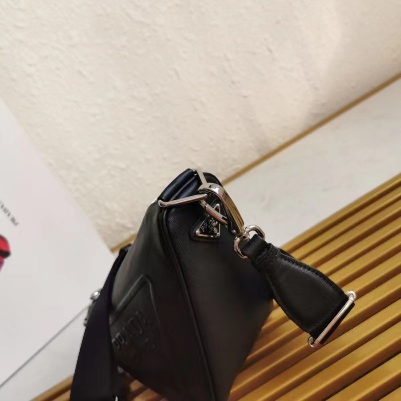 Prada Triangle Shoulder Bag In Black Leather 806