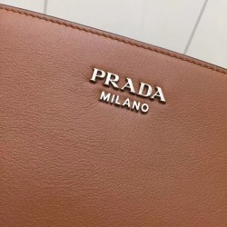 Prada Brown Sidonie Leather Shoulder Bag 640