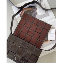 Bottega Veneta Cassett Bag In Fondant Wrinkled Calfskin 326