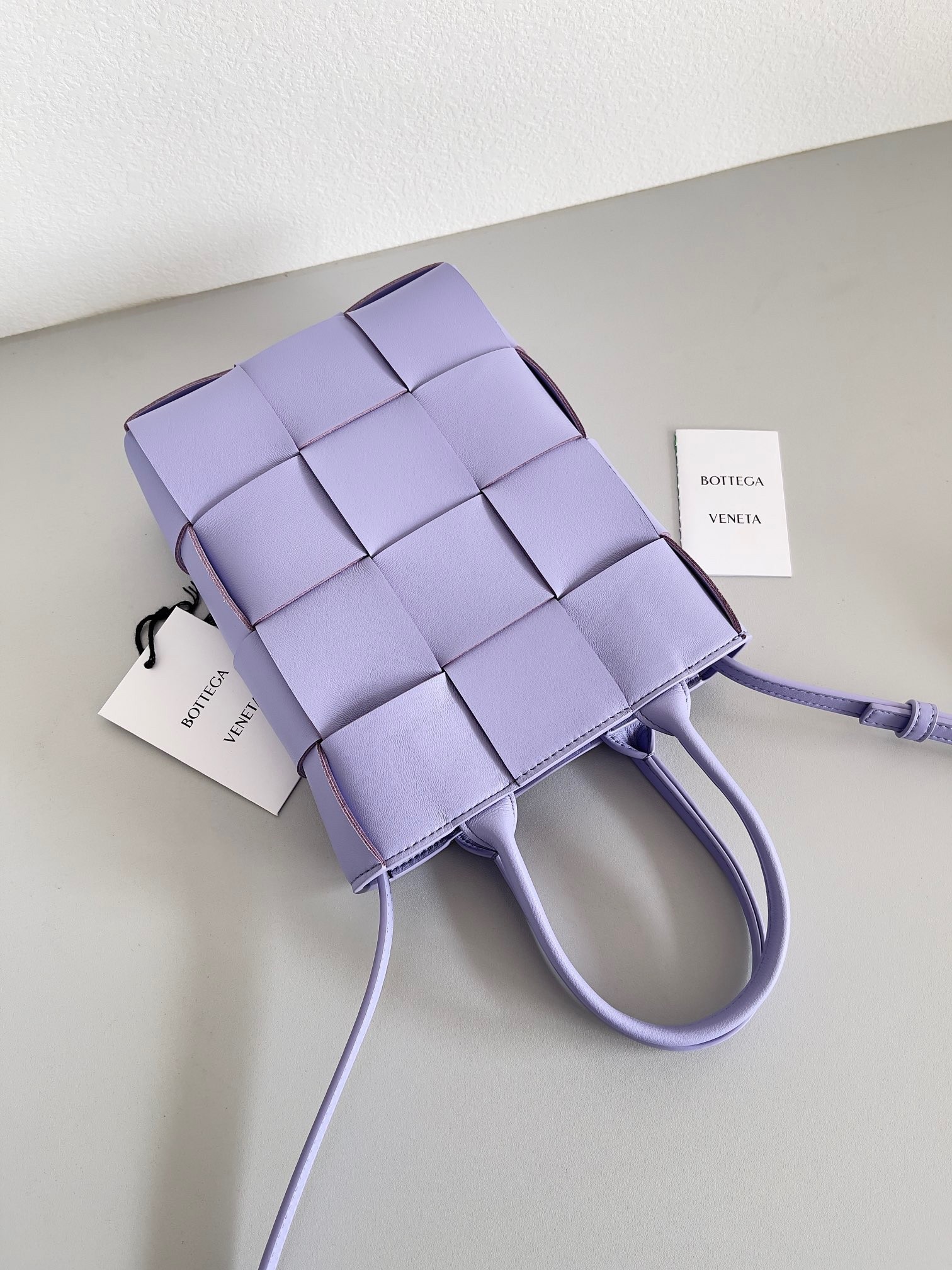 Bottega Veneta Mini Cassette Tote Bag In Wisteria Lambskin 981