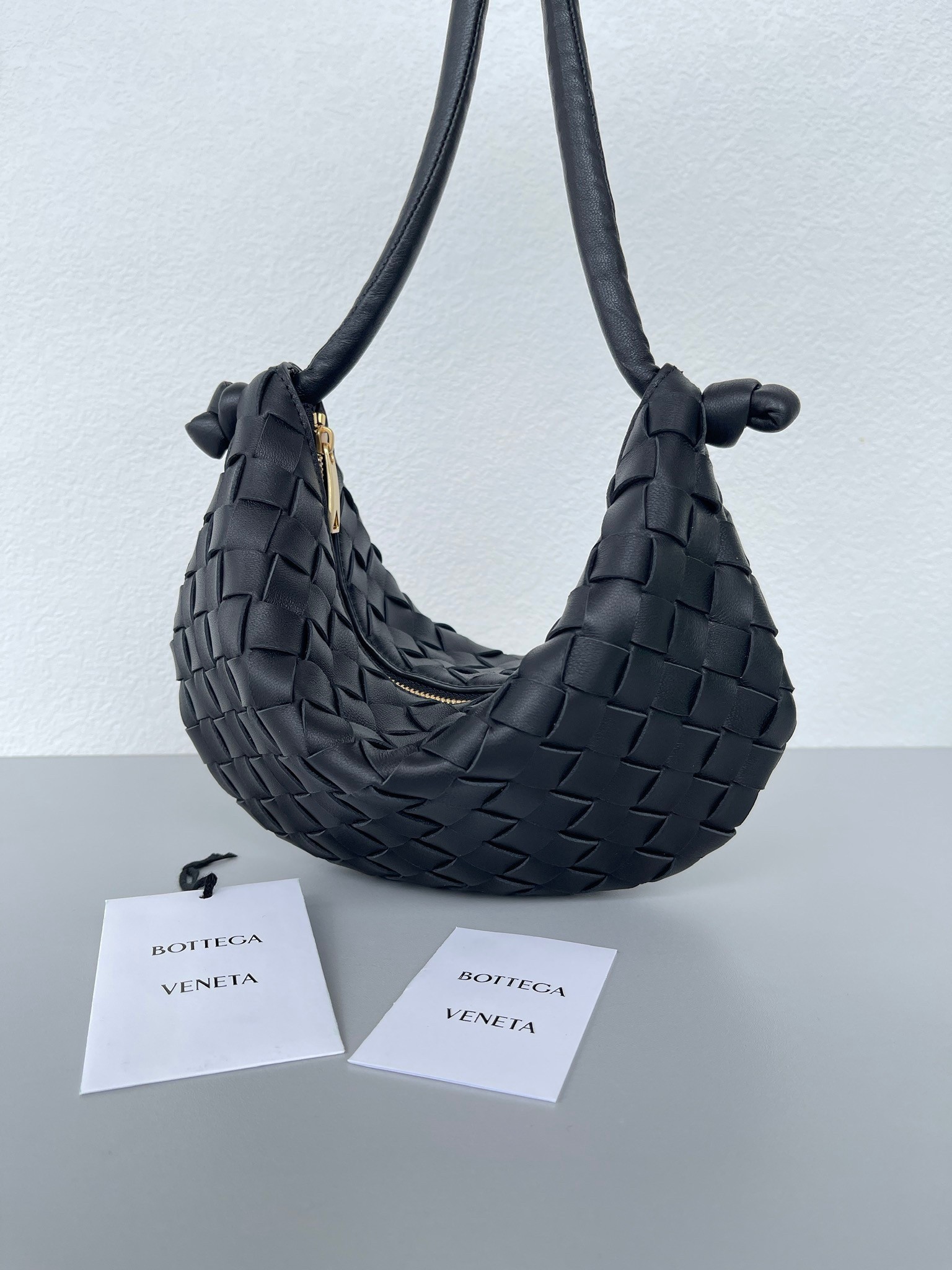 Bottega Veneta Turn Bag In Black Intrecciato Lambskin 763