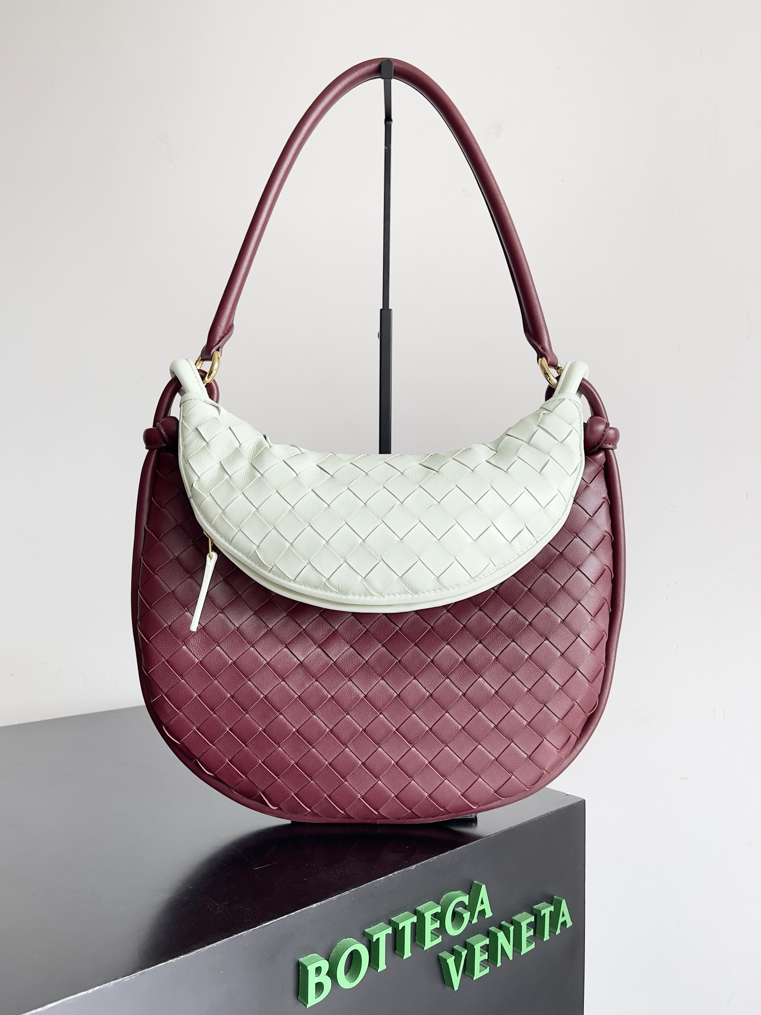 Bottega Veneta Gemelli Medium Bag in Barolo/Glacier Intrecciato Lambskin 310