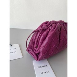 Bottega Veneta Mini Pouch In Cinnabar Intrecciato Lambskin 073