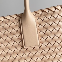 Bottega Veneta Cabat Medium Bag In Melon Intrecciato Lambskin 209