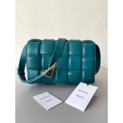 Bottega Veneta Padded Cassette Bag In Mallard Lambskin 978