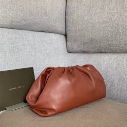 Bottega Veneta The Pouch Clutch In Rust Calfskin 182