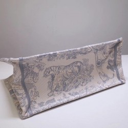 Dior Small Dioraura Book Tote In Grey Toile De Jouy Canvas 258