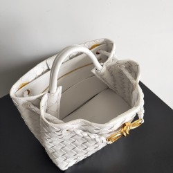 Bottega Veneta Small Andiamo Bag In White Intrecciato Lambskin 330