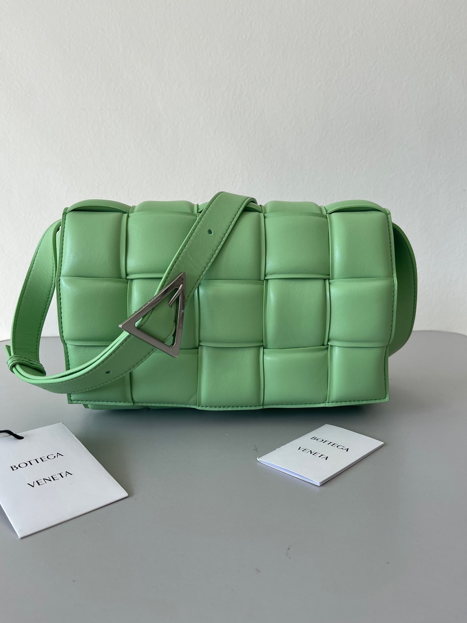 Bottega Veneta Padded Cassette Bag In Acid Green Lambskin 226