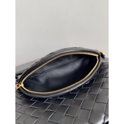 Bottega Veneta Gemelli Small Bag in Black Intrecciato Lambskin 756